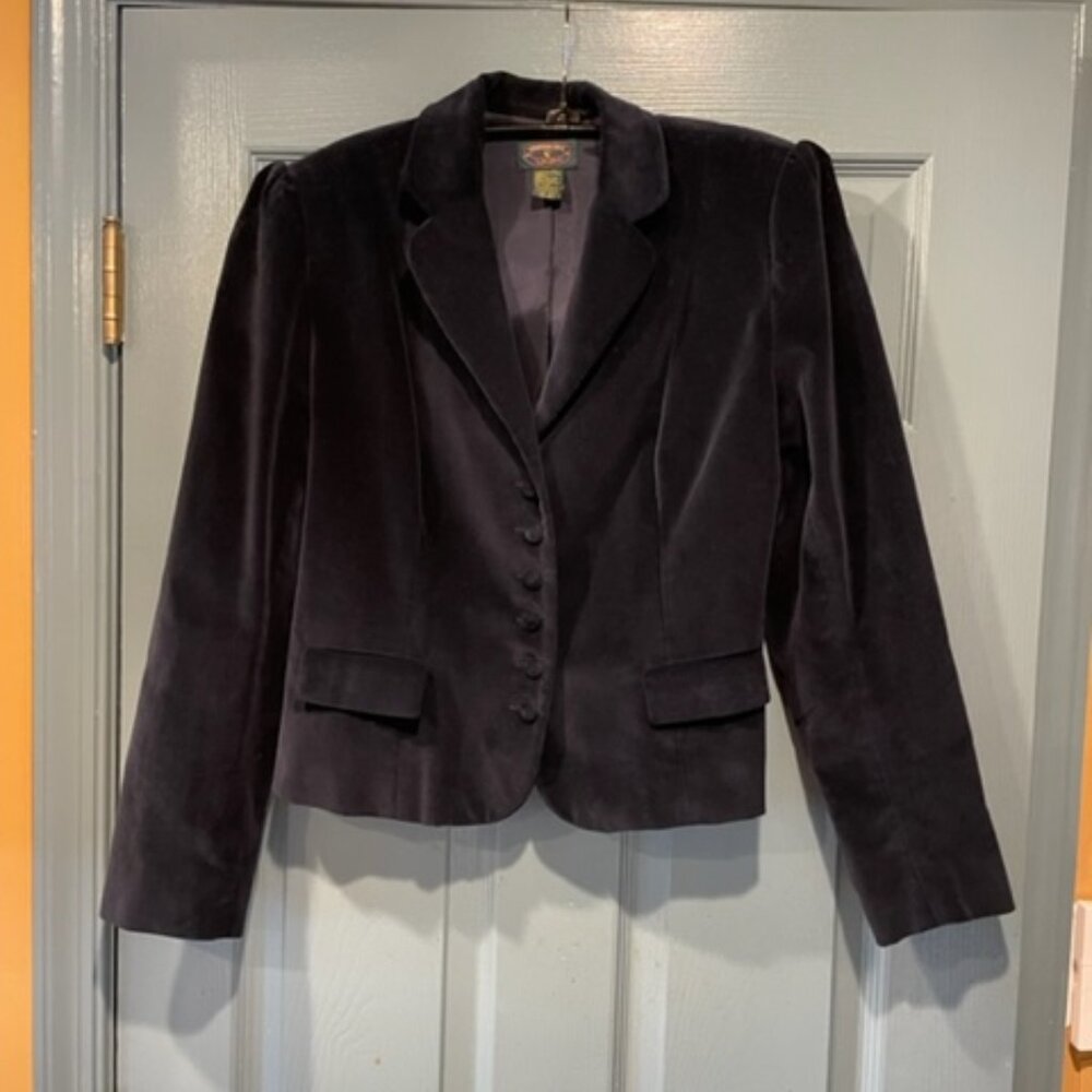 Charter Club vintage navy blue velvet blazer, sz 10, never worn, exc. condition